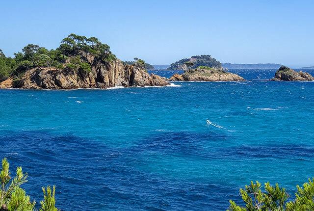 Vista del Forte di Brégançon a Bormes-les-Mimosas