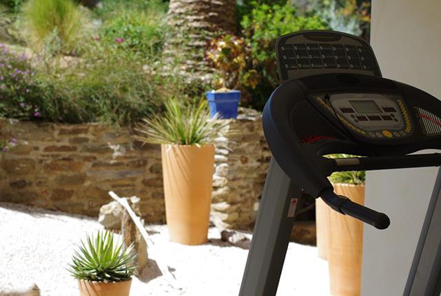 The wellbeing and fitness centre at the Hotel de la Fossette, a 4-star hotel on the Côte d'Azur