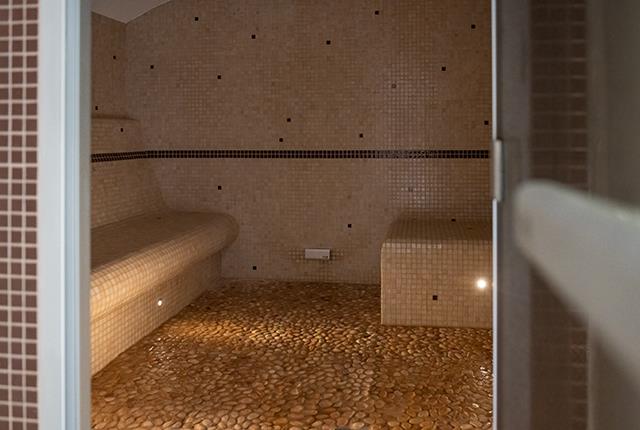 The hammam at the Hotel de la Fossette in the Var is free to use