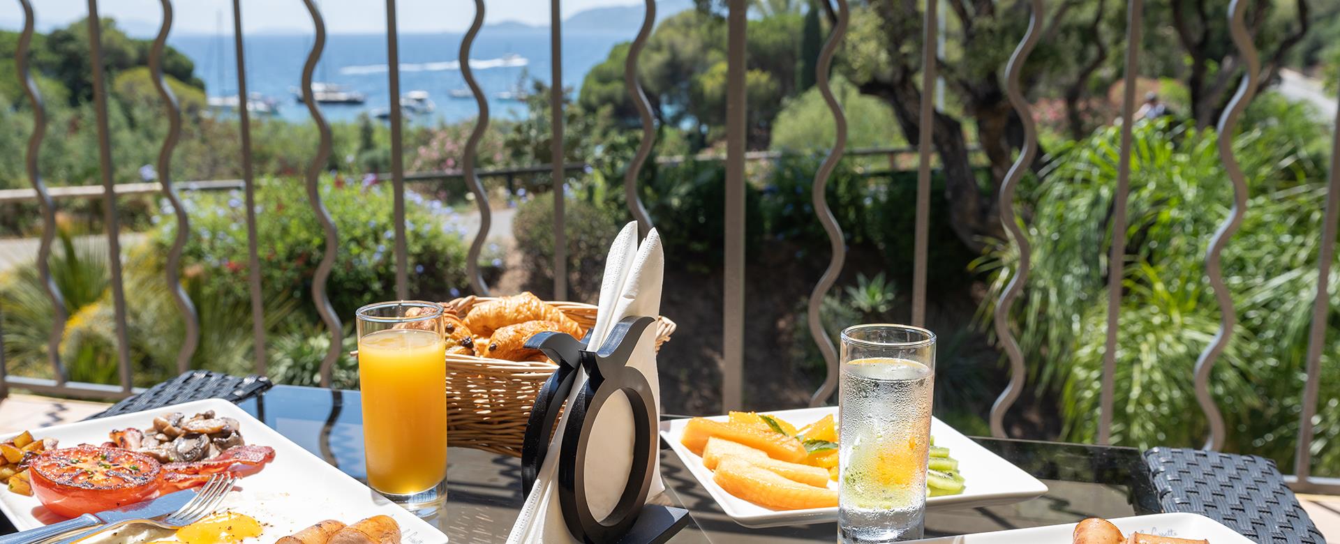 Foto vom Frühstück im Freien