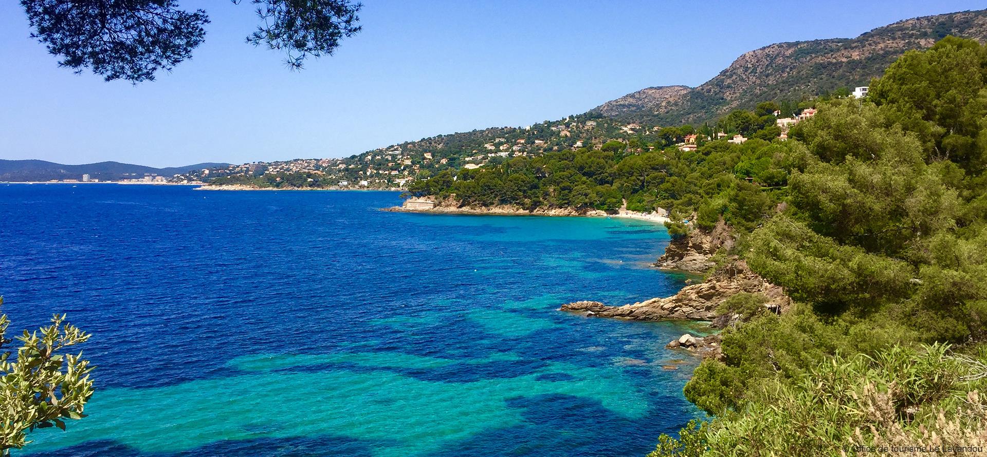 Der Strand La Fossette in der Region PACA